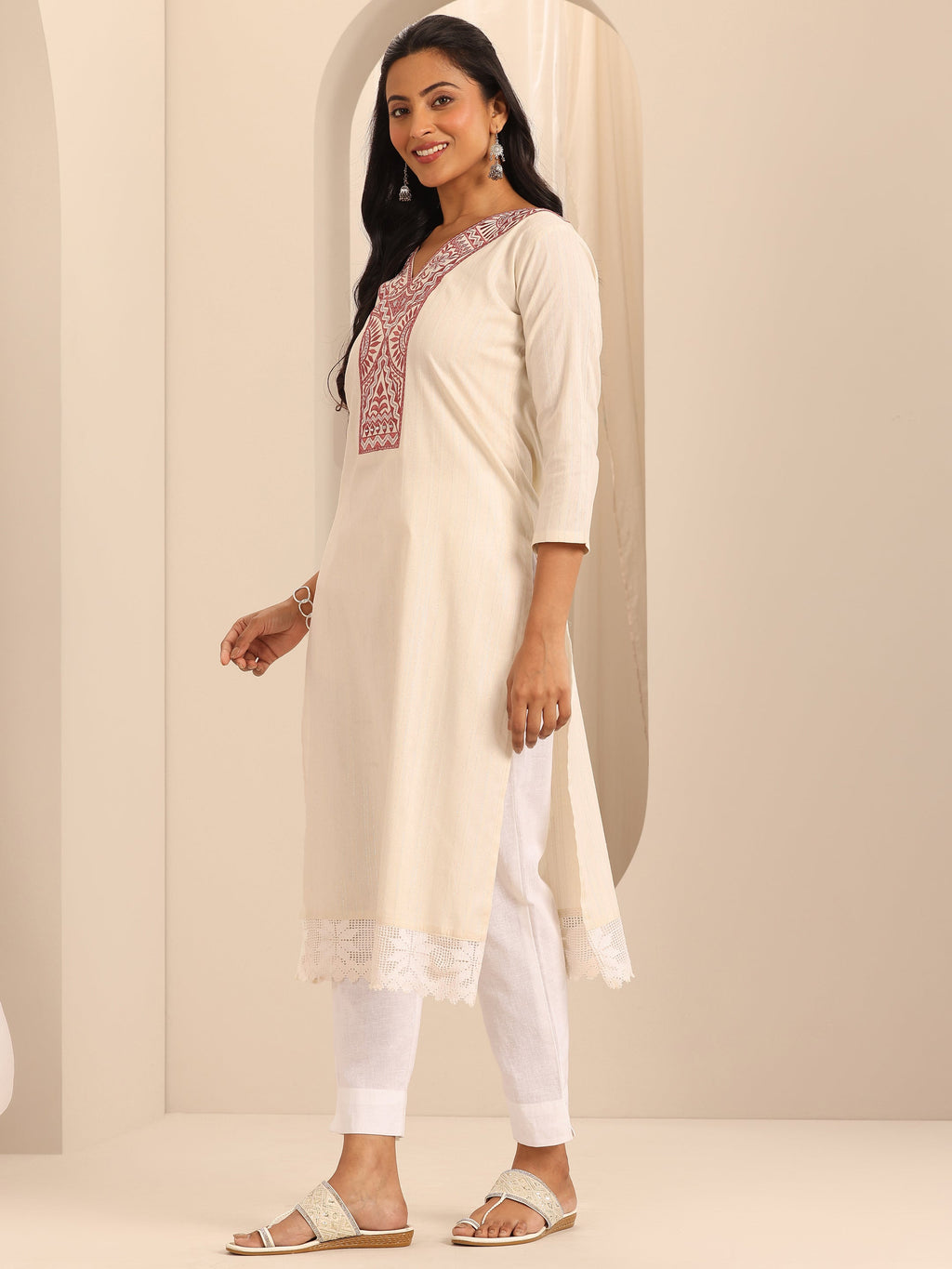 Gerua Off White Yoke Design Cotton Blend Straight Kurta