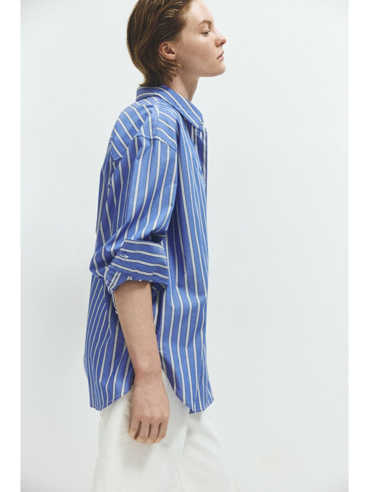 Women Blue Oversized Poplin Shirt | S67 - view 2