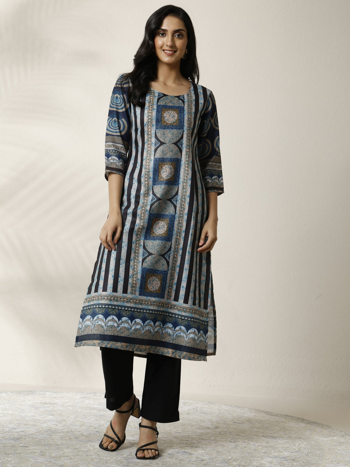 Libas Blue Printed Cotton Blend Straight Kurta