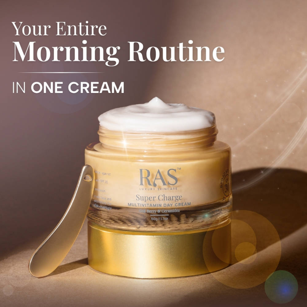 Super Charge Multivitamin Day Cream SPF 30 Infused With Ceramides & Goji Berry | FC3 - view 2