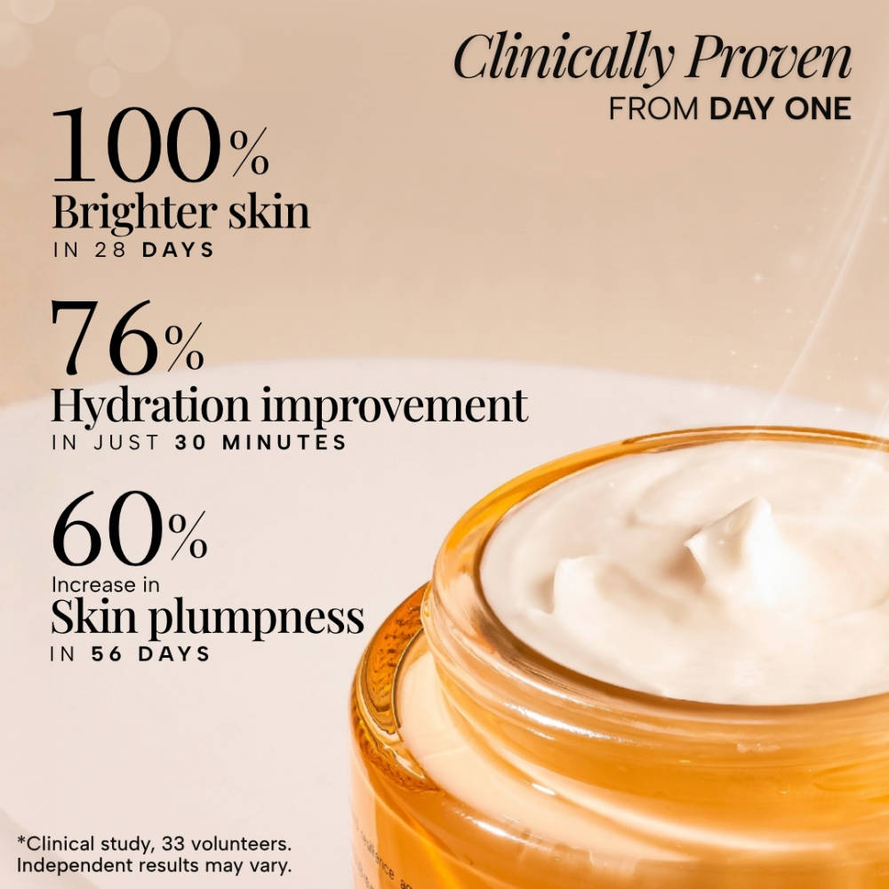 Super Charge Multivitamin Day Cream SPF 30 Infused With Ceramides & Goji Berry | FC3 - view 3