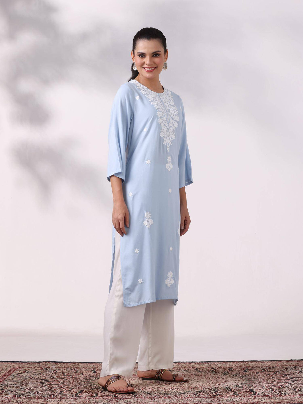 Women Liva Blue Embroidered Kurta | U3S - view 4