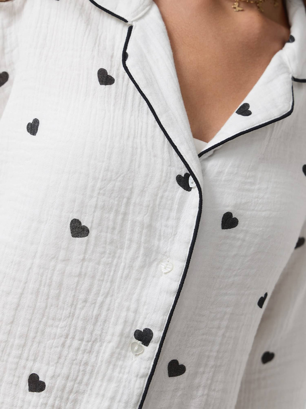White Night Shirt Hearts Women Lounge Shirt | S67 - view 4
