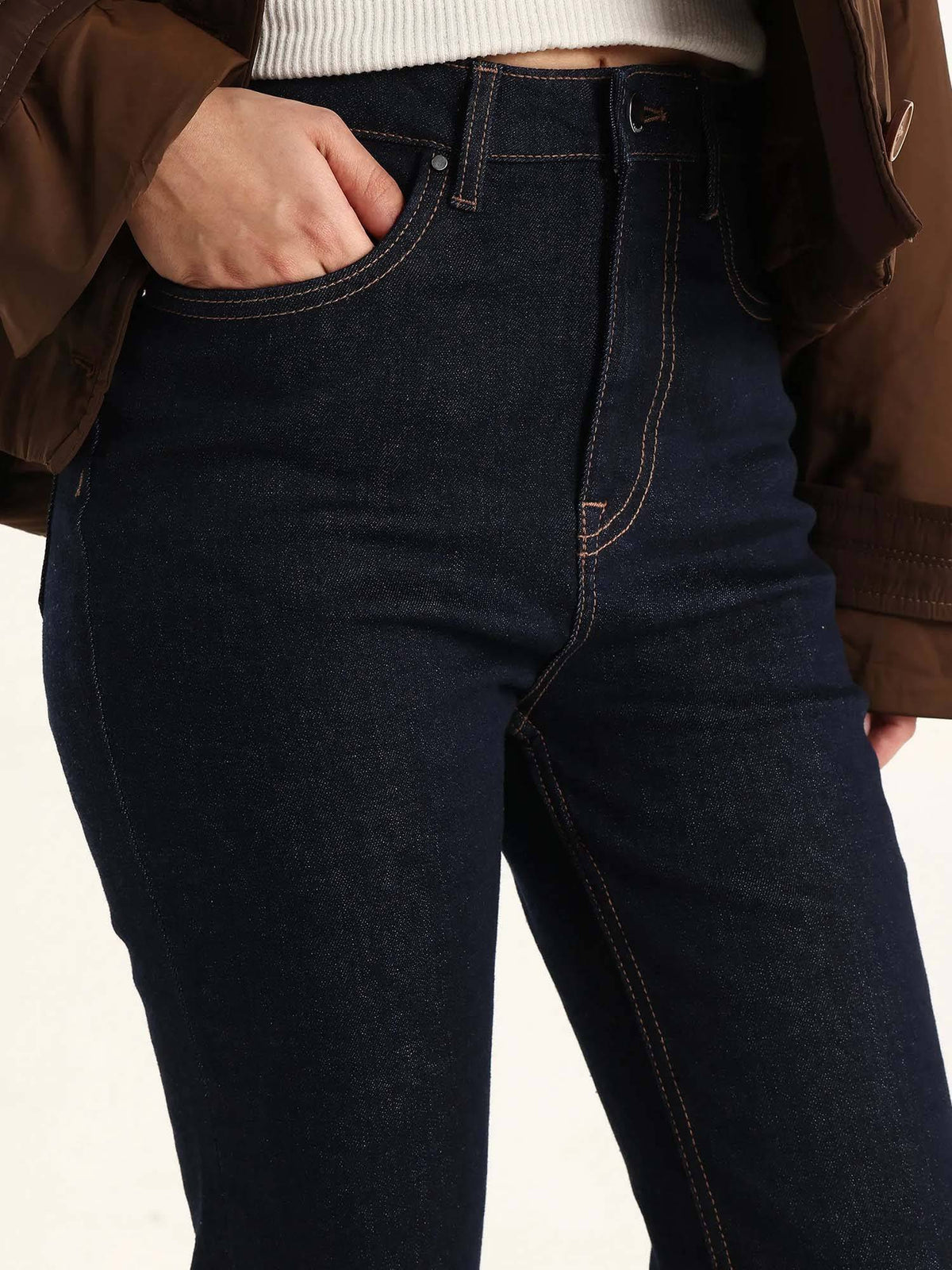 Navy Blue Solid Relaxed Carrot Fit Jeans | BT10 - view 4