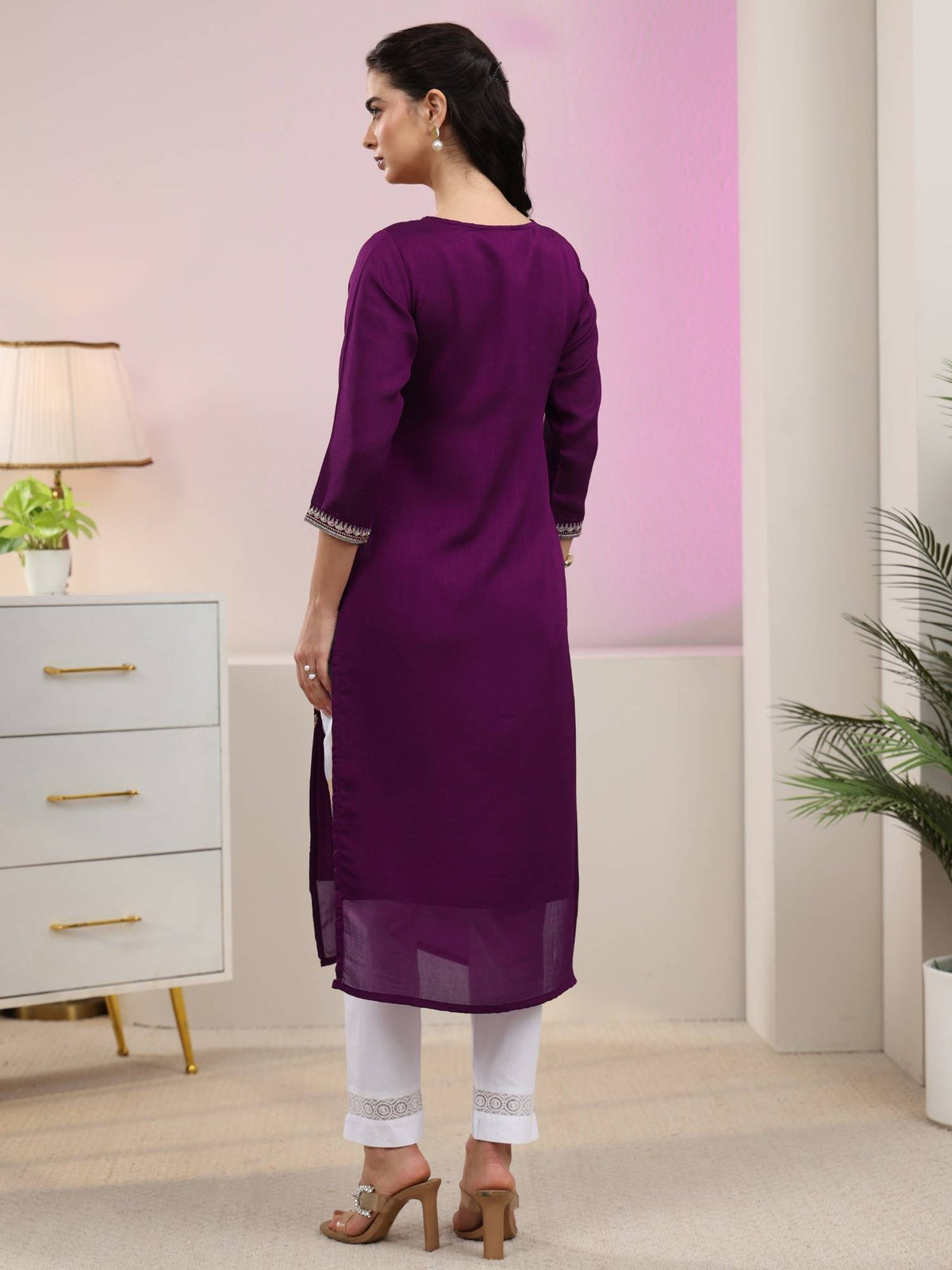 Red Floral Motif Zari Embroidered Straight Kurta With Lining | FY93 - view 9