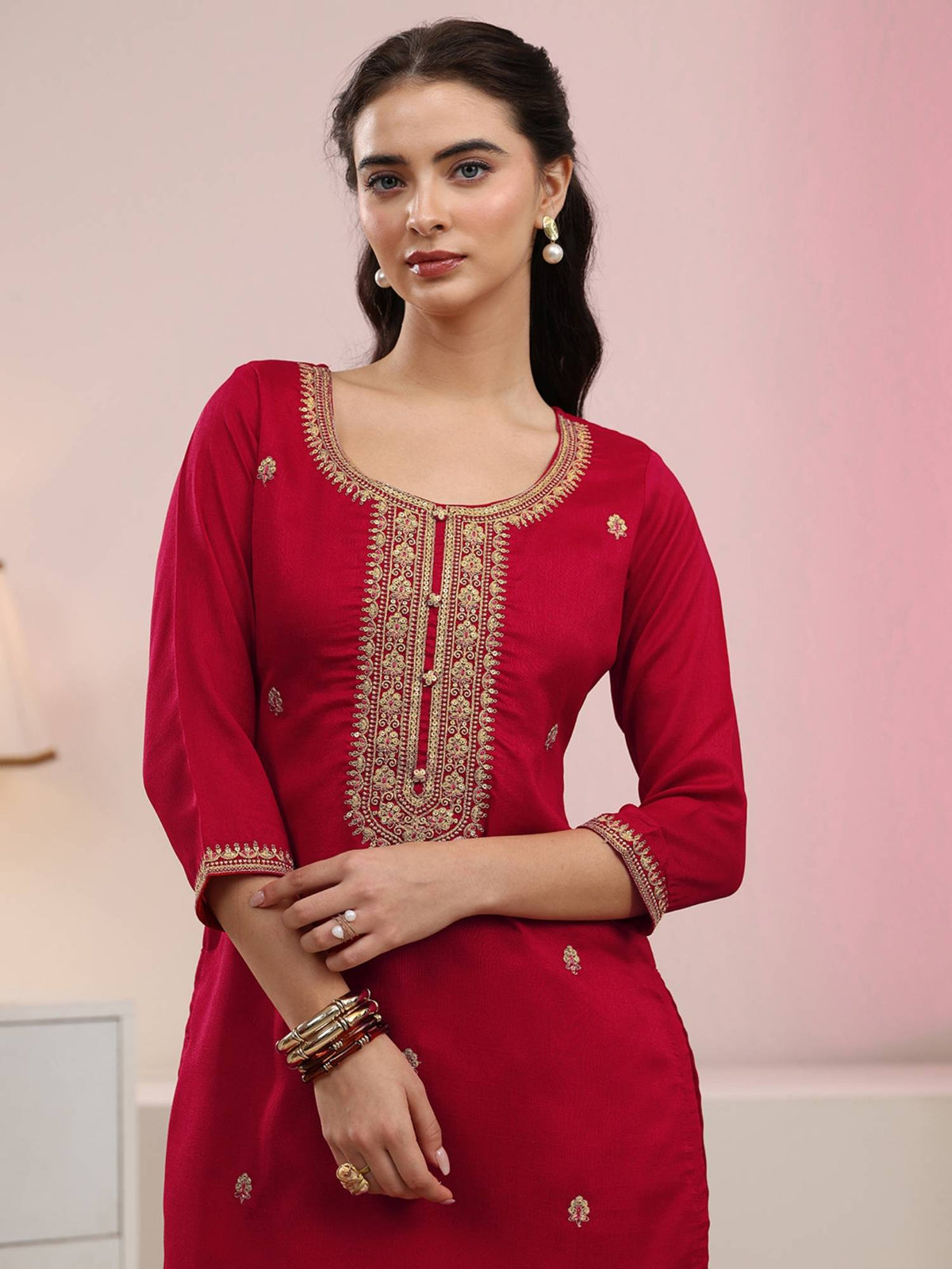 Red Floral Motif Zari Embroidered Straight Kurta With Lining | FY93 - view 5