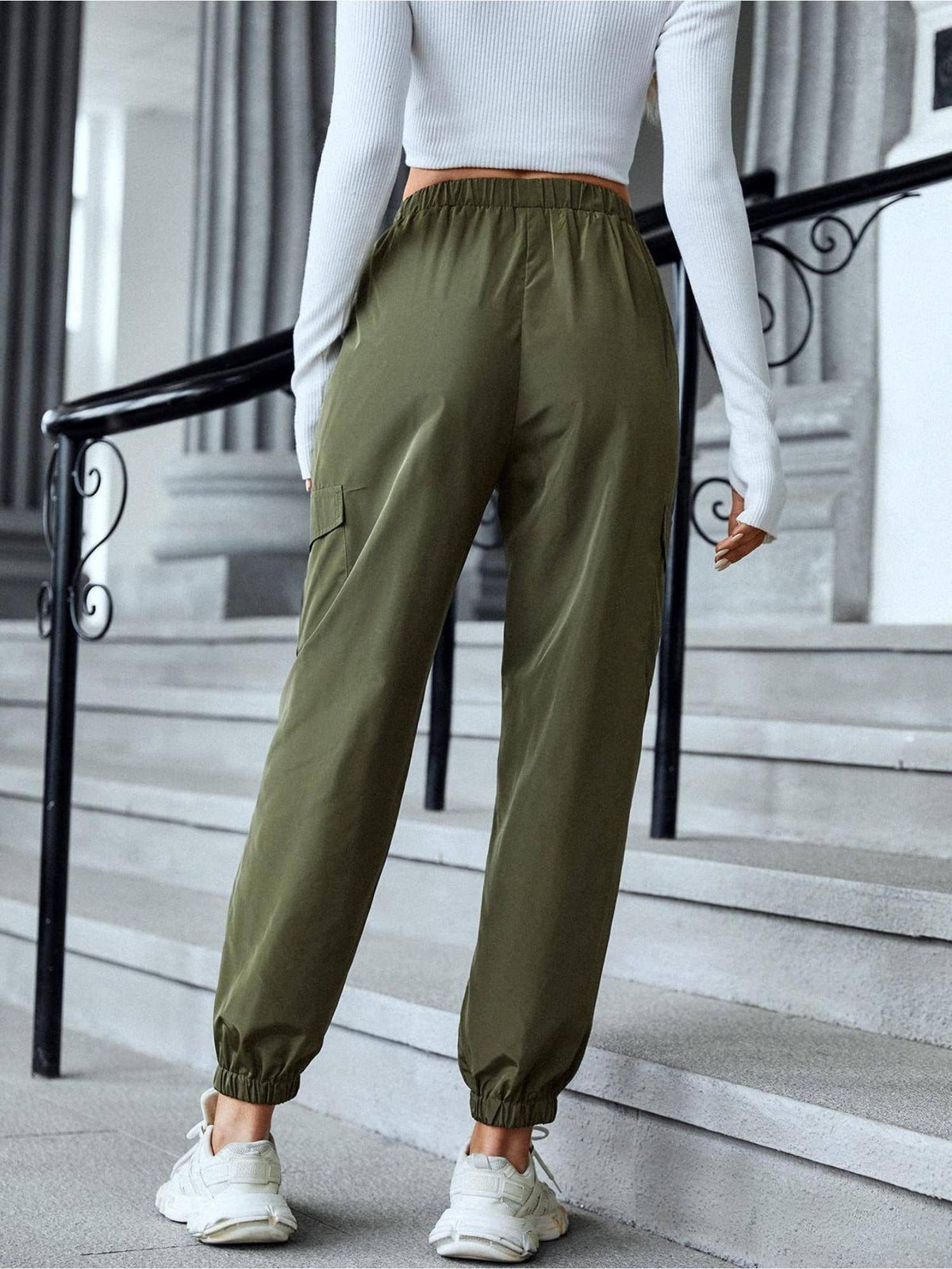 Womens Cargo Multi-Pocket Joggers - Green | WJ89 - view 4