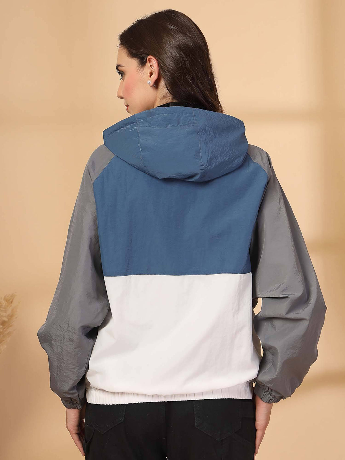 Women Standard Length Polyester Winter Sports Zipper Stylish Jacket | JK12 - view 2