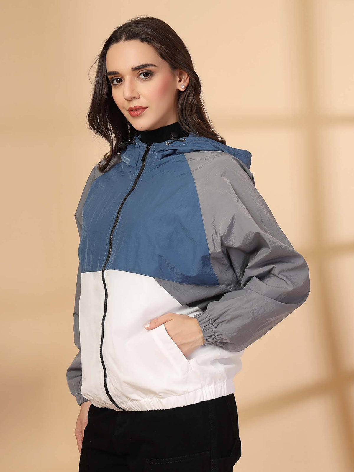Women Standard Length Polyester Winter Sports Zipper Stylish Jacket | JK12 - view 4