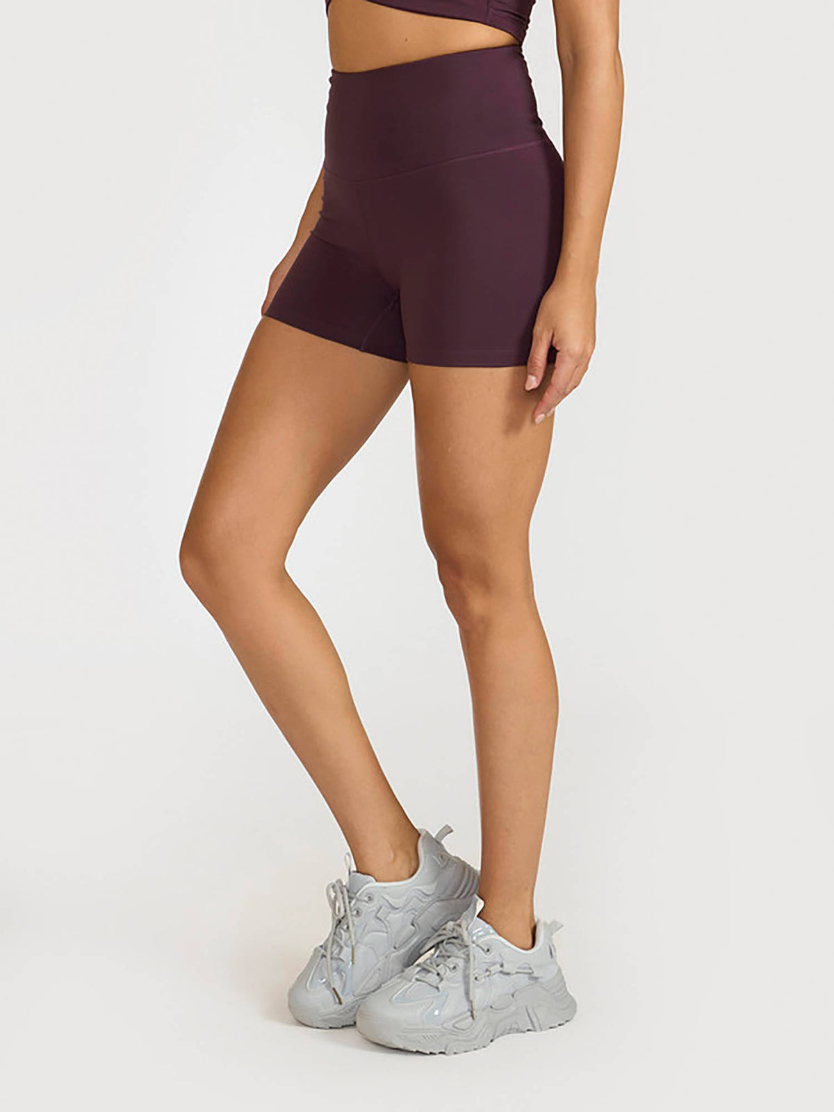 Zen Women Burgundy Stretchable Shorts - view 3