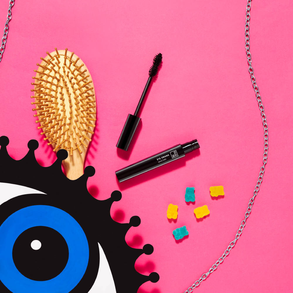 Eye Drama Lightweight & Volumising Mascara Black, Water Resistant | E20 - view 8