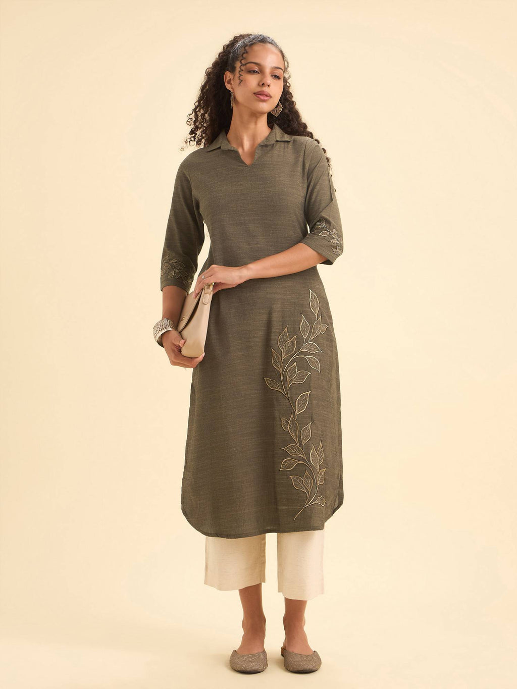 Women Grey Embroidered Kurta | KDG - view 5