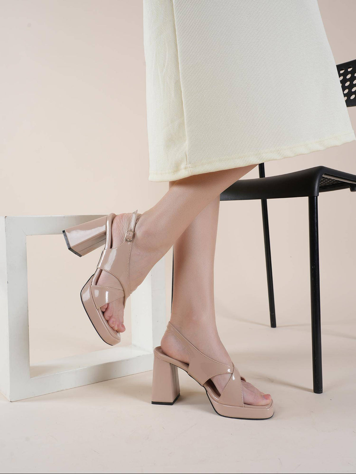 Women Beige Classic Block Heels | H78 - view 3