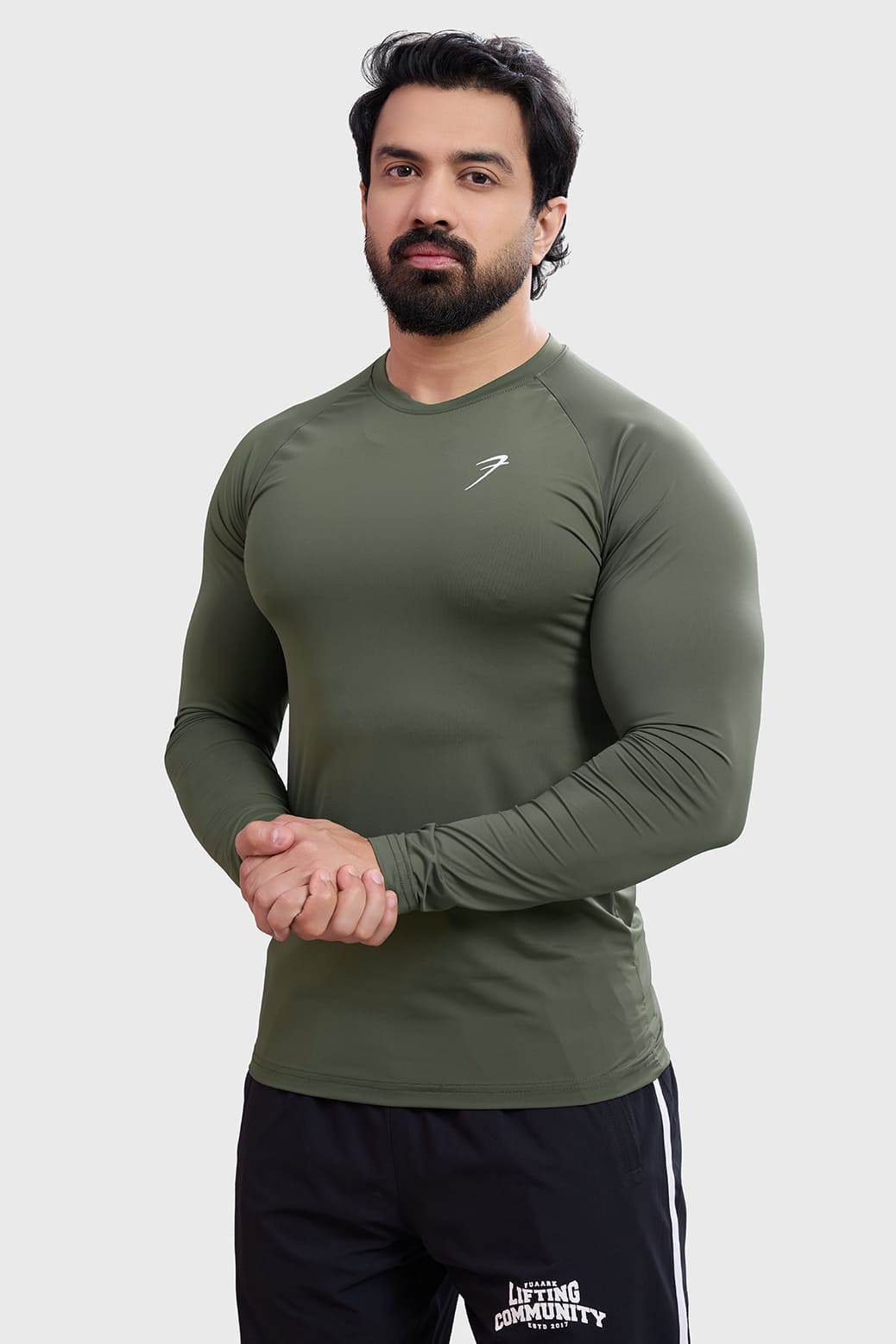 Bare Nylon Fullsleeves T-shirt Olive