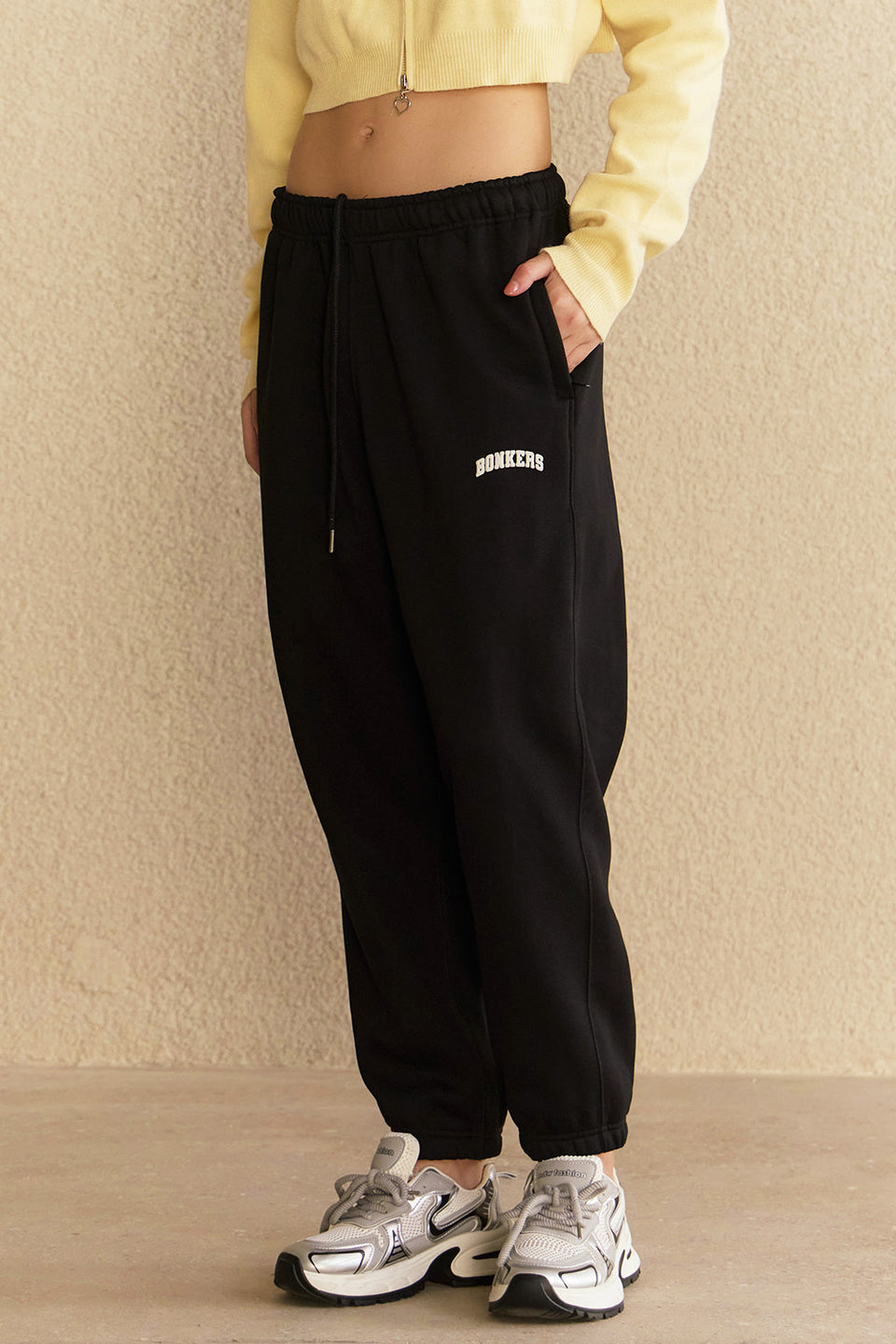 Black Cuffed Joggers JG67