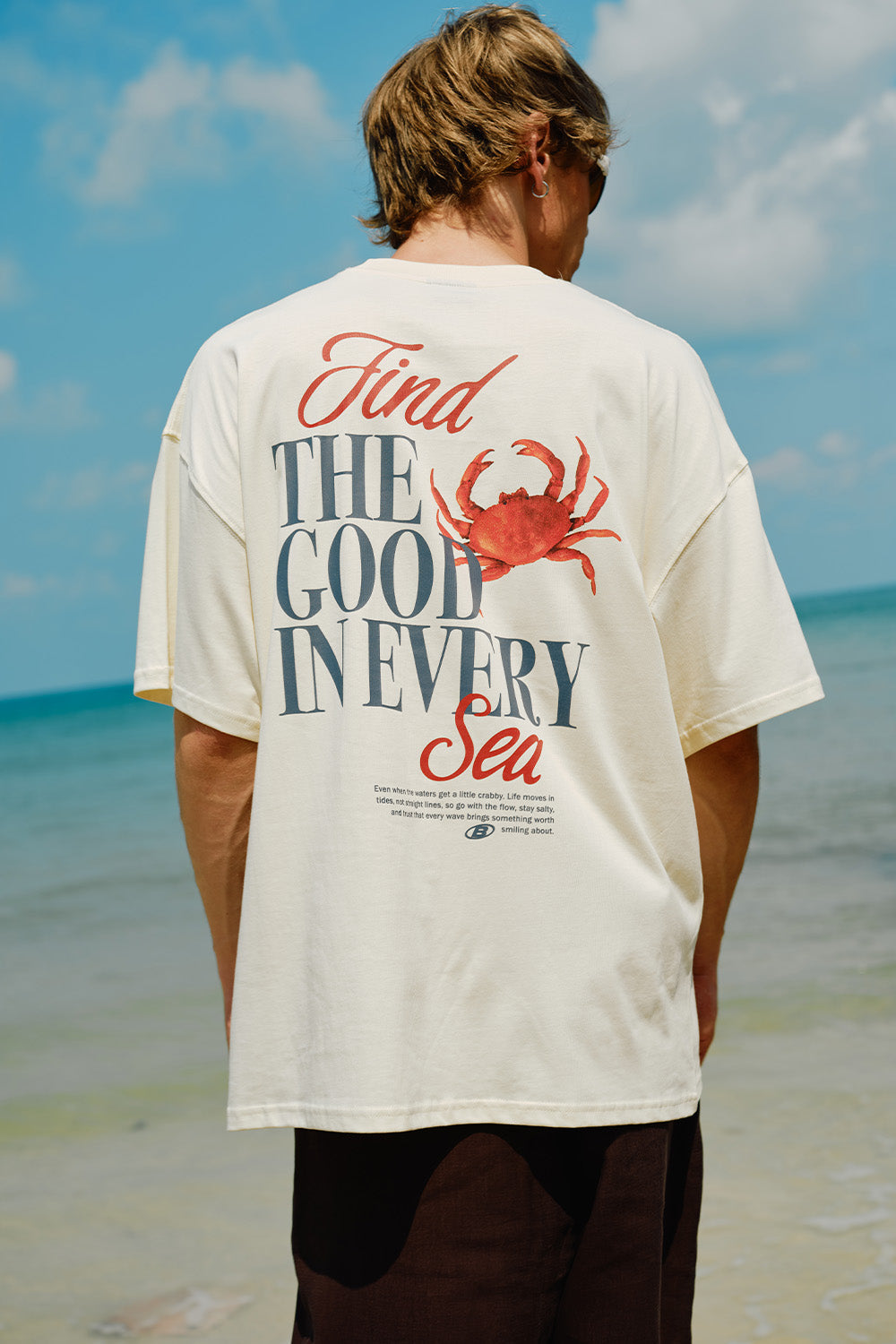 Romanticizing Life Oversized T-shirt OSB3