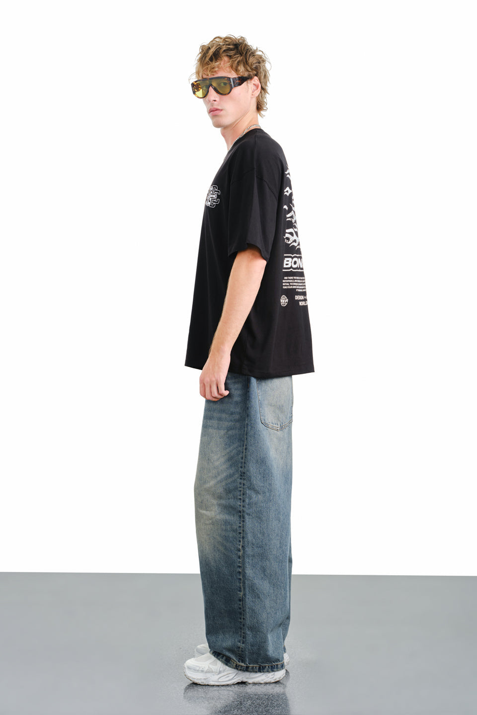 Caution Crew Oversized T-shirt OSB3