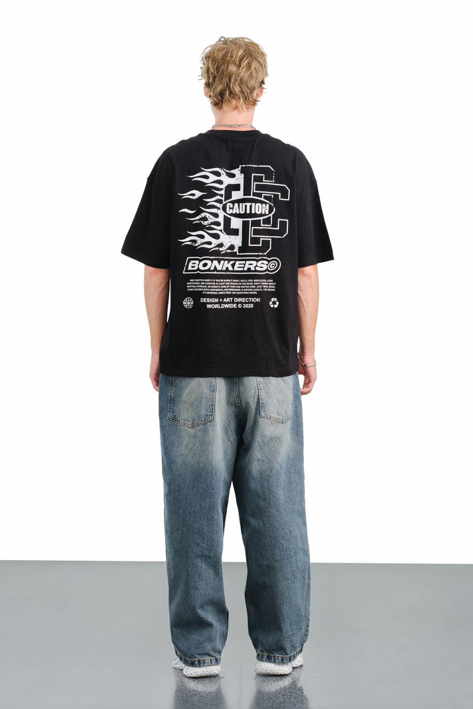Caution Crew Oversized T-shirt OSB3