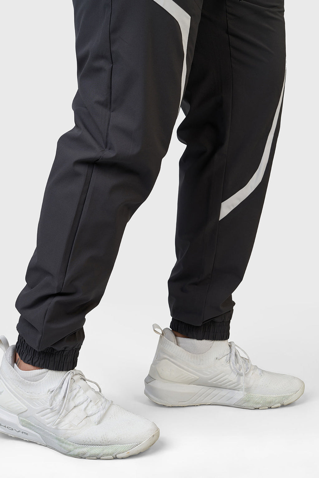 Momentum Joggers Coal
