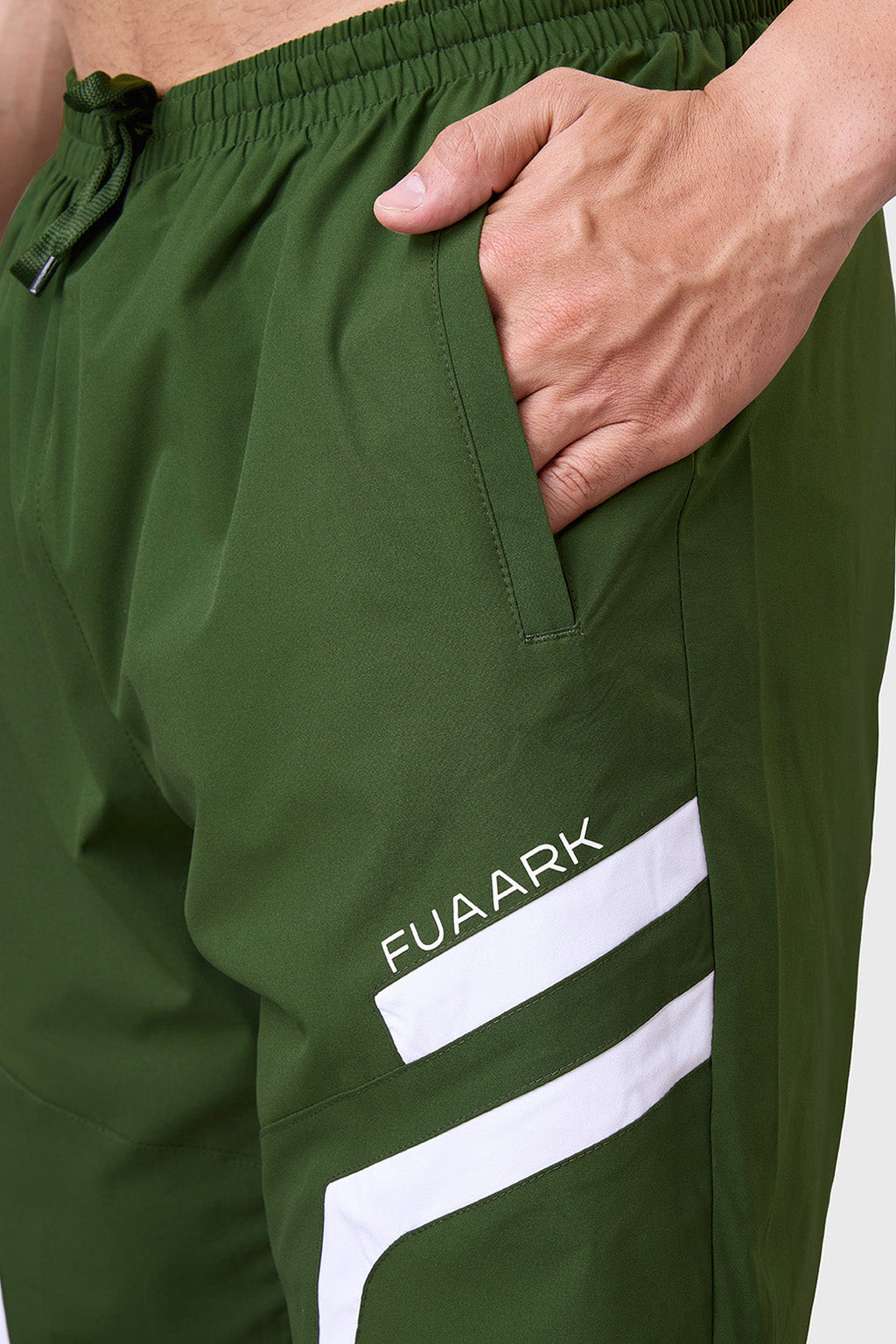 Momentum Joggers Olive