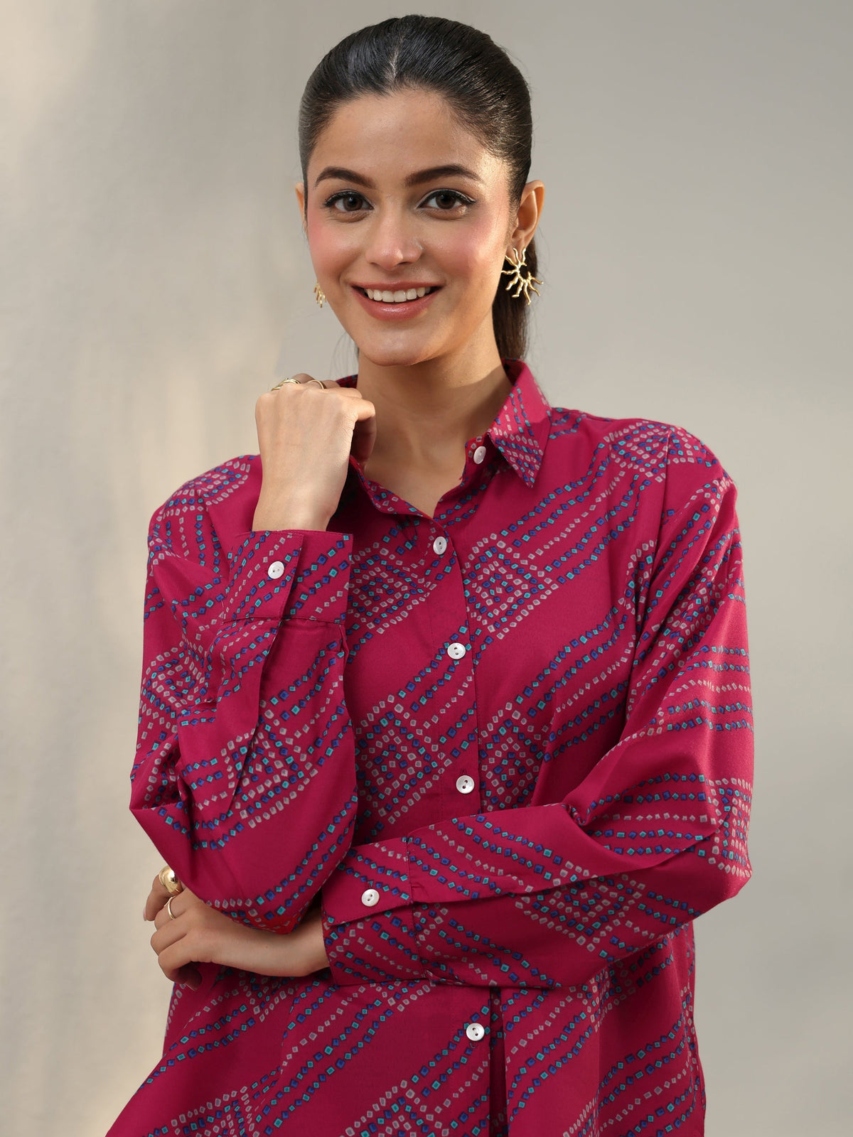 Gerua Pink Bandhani Printed Cotton Blend Shirt