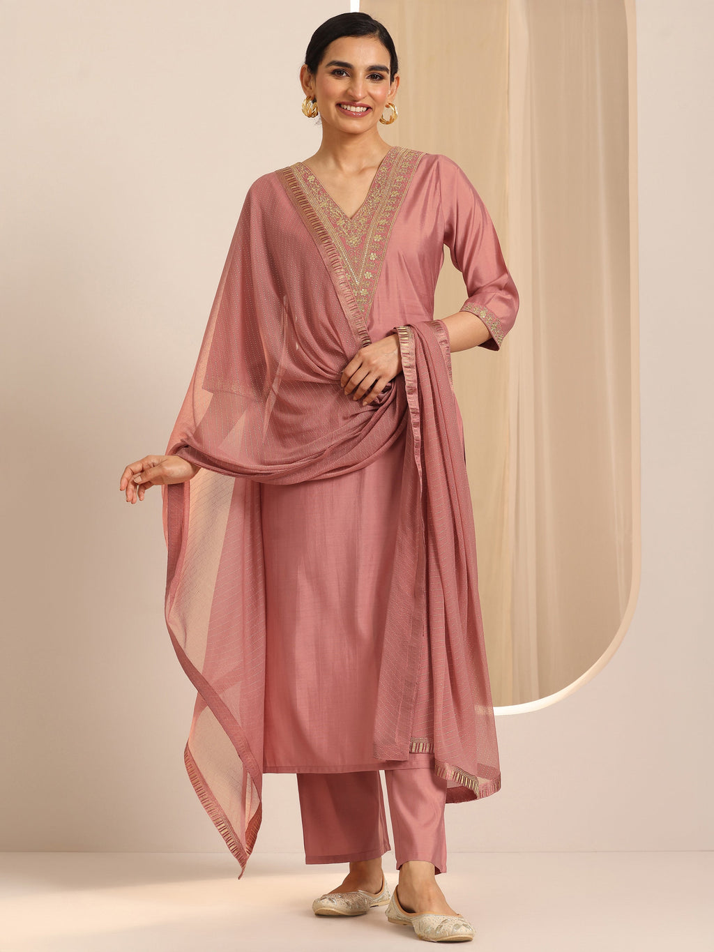Gerua Peach Solid Silk Blend Straight Kurta Set