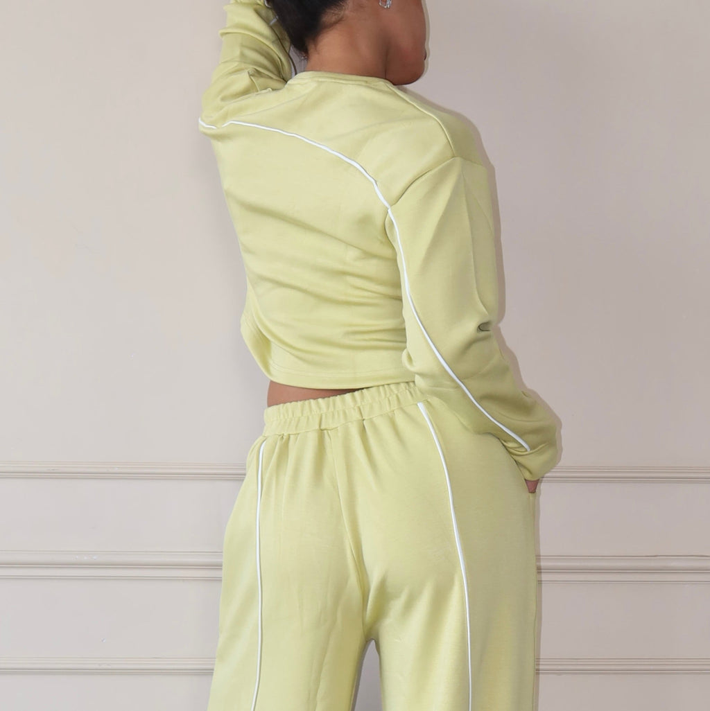 Cloud Contrast Full Sleeve Top