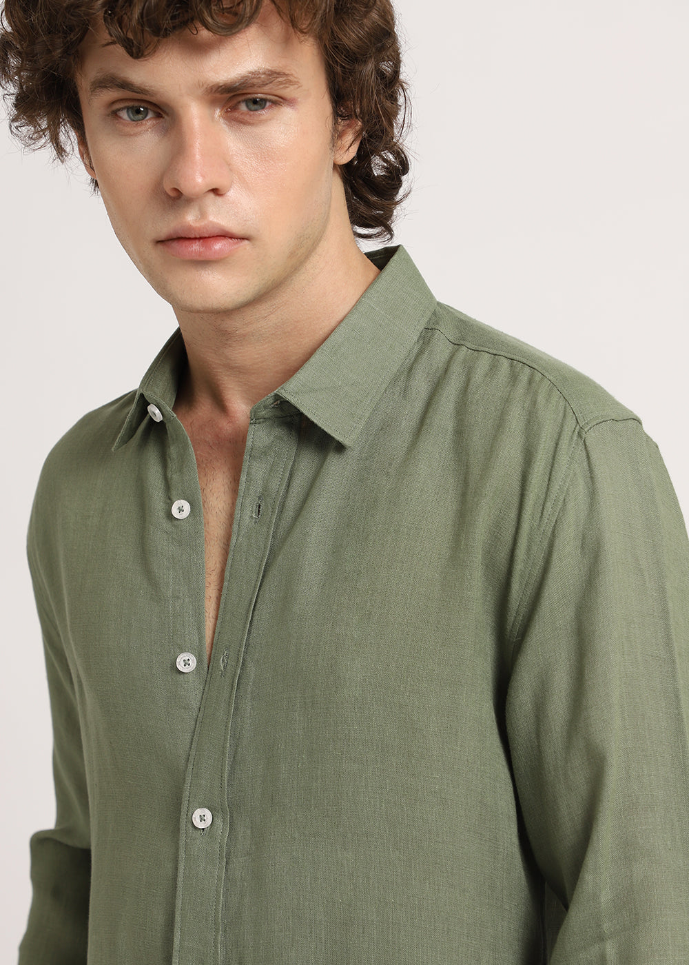100% Pure Lichen Green Linen Shirt