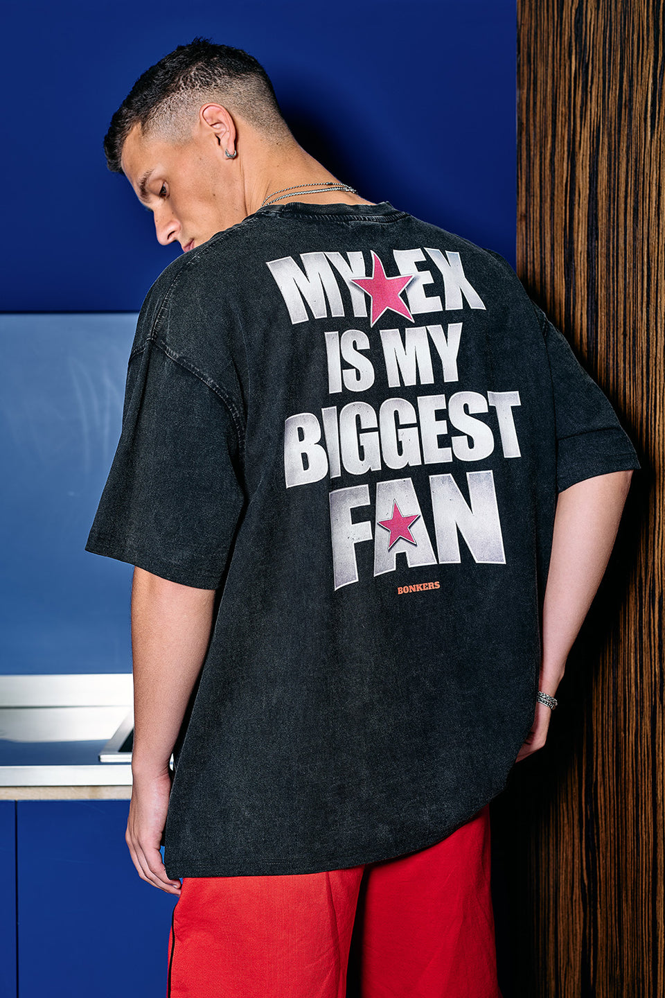 Local Celebrity Oversized T-shirt OSB3