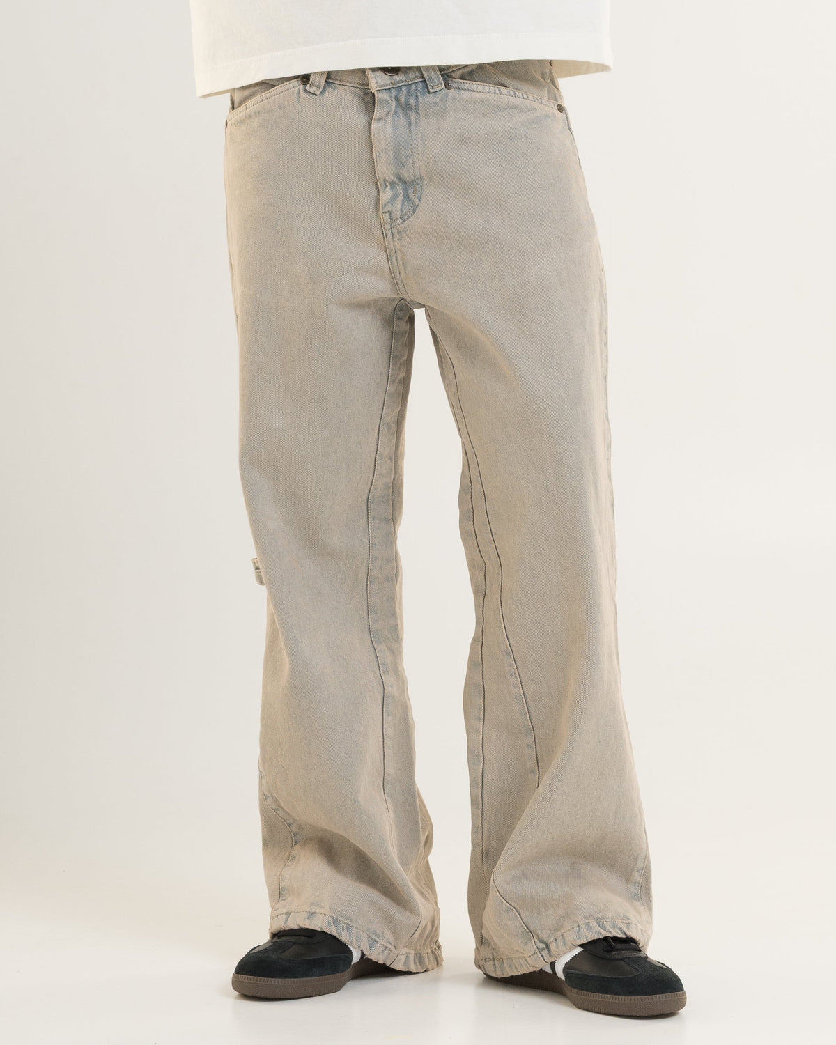 Flared Denim (Faded Blue)