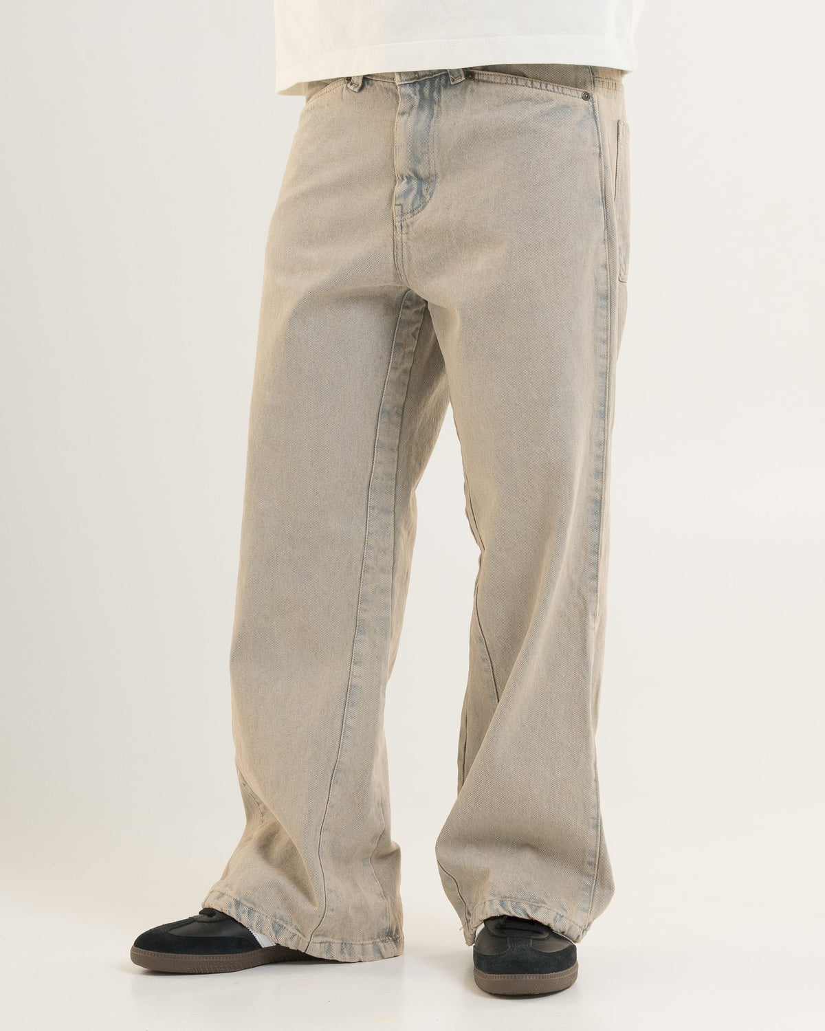 Flared Denim (Faded Blue)