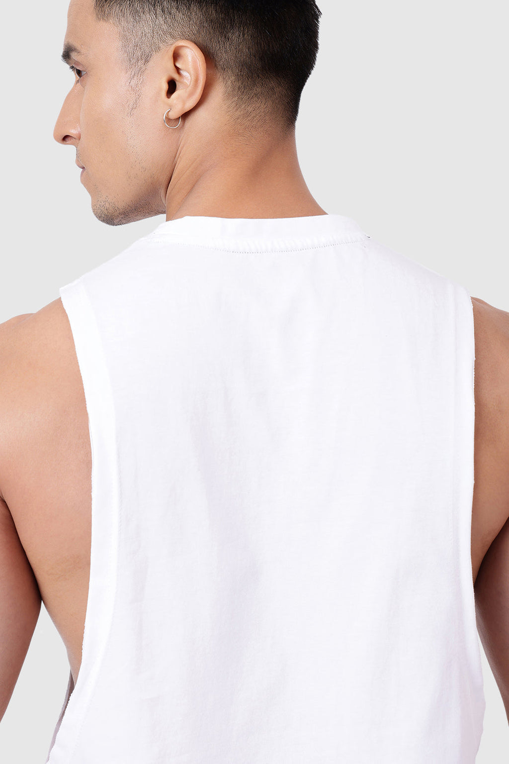 Magnitude Deep Arm Tank White