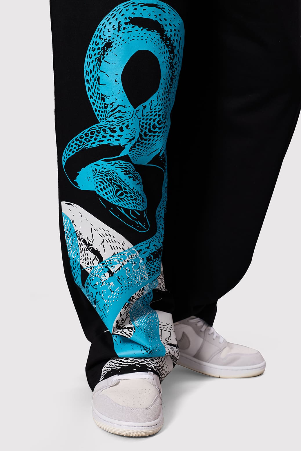 Python Loose Tracks Black