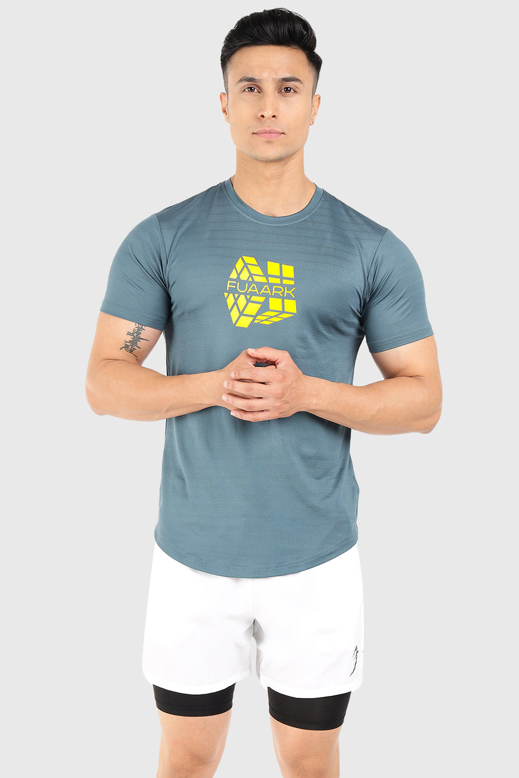 Revolve T-shirt Arctic Blue