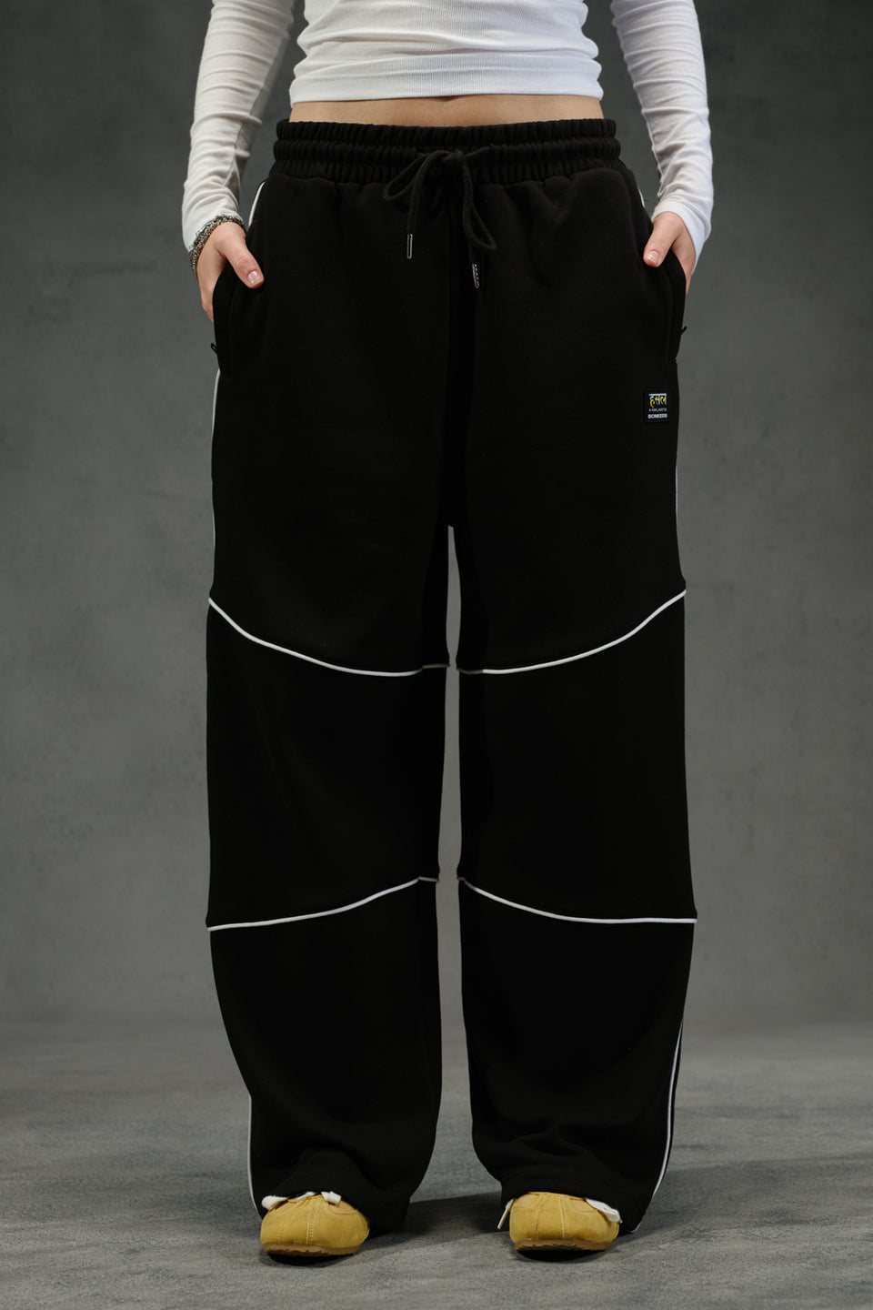 Hustle The Untammed Black Joggers JG67