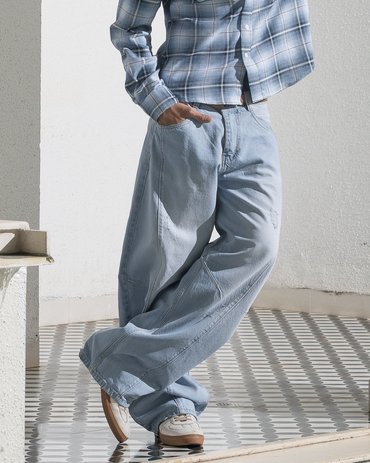Barrel Fit Denim (Ice Blue) Morrislane