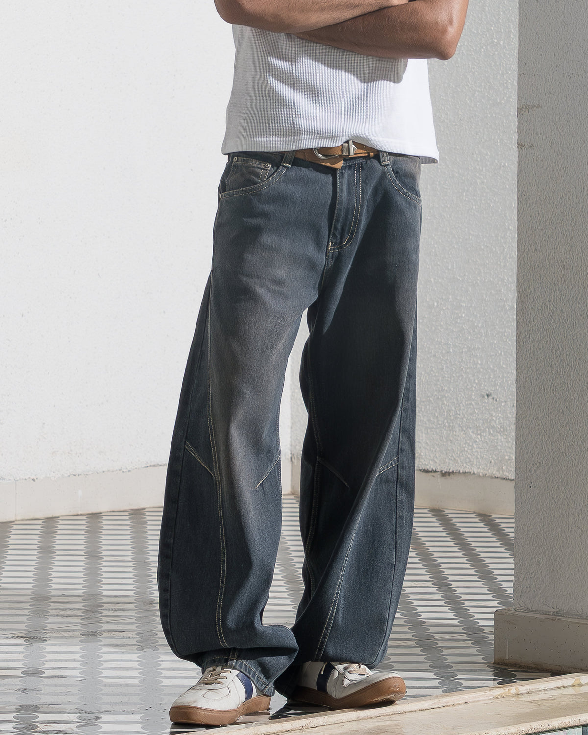 Barrel Fit Denim (Shadow Blue) Morrislane