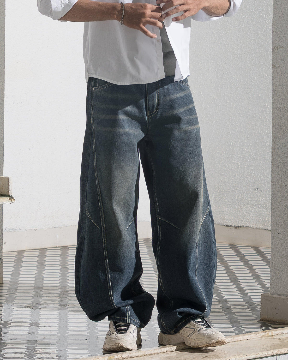 Barrel Fit Denim (Blue Cast) Morrislane
