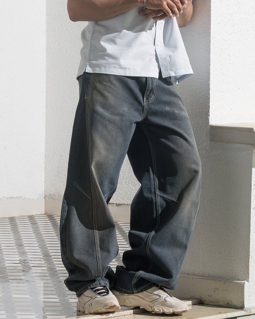 Barrel Fit Denim (Deep Blue) Morrislane