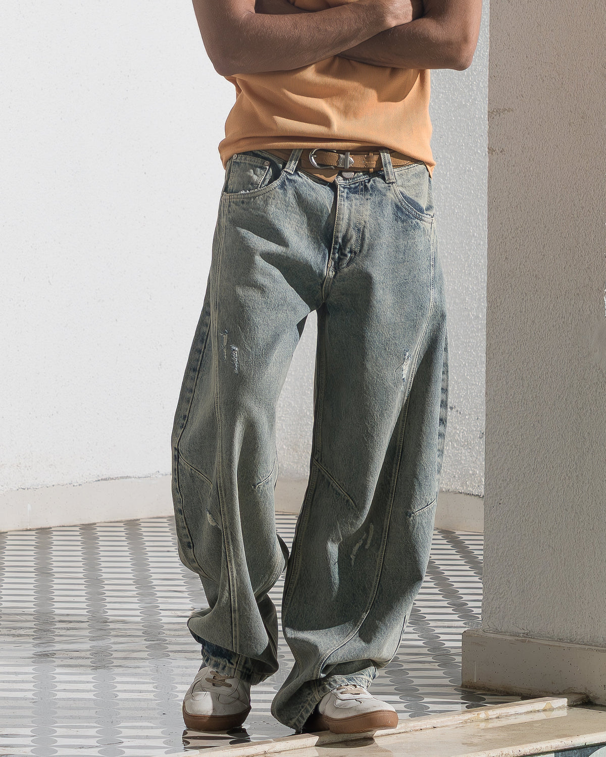 Barrel Fit Denim (Dust Fade) Morrislane