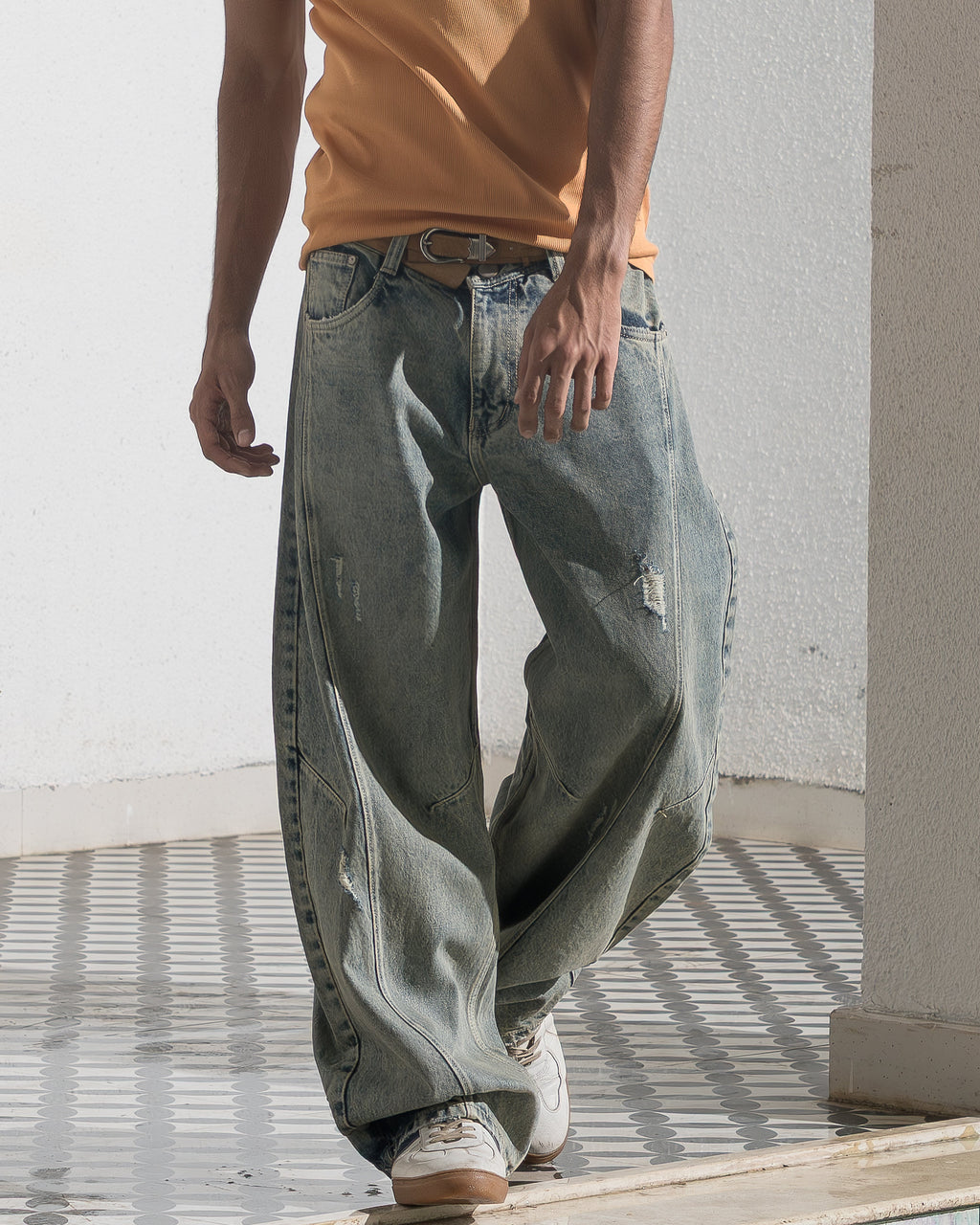 Barrel Fit Denim (Dust Fade) Morrislane