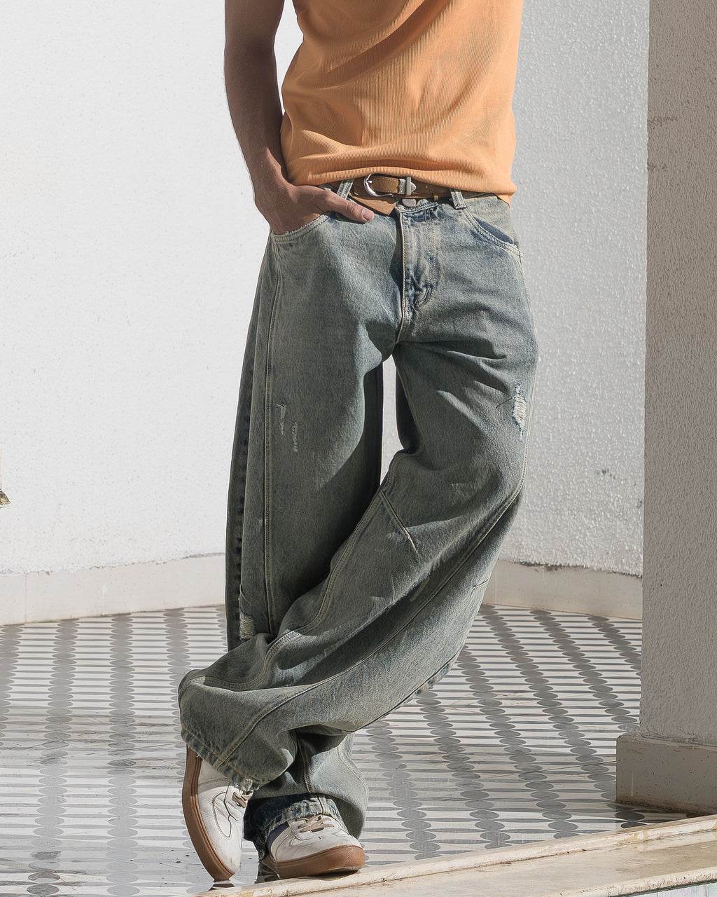 Barrel Fit Denim (Dust Fade) Morrislane
