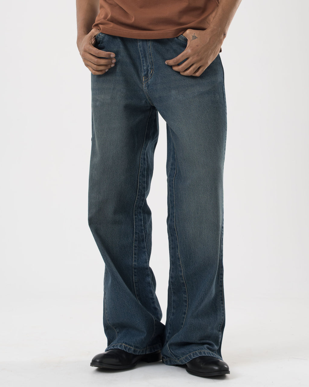 Flared Denim (Pigment Blue)