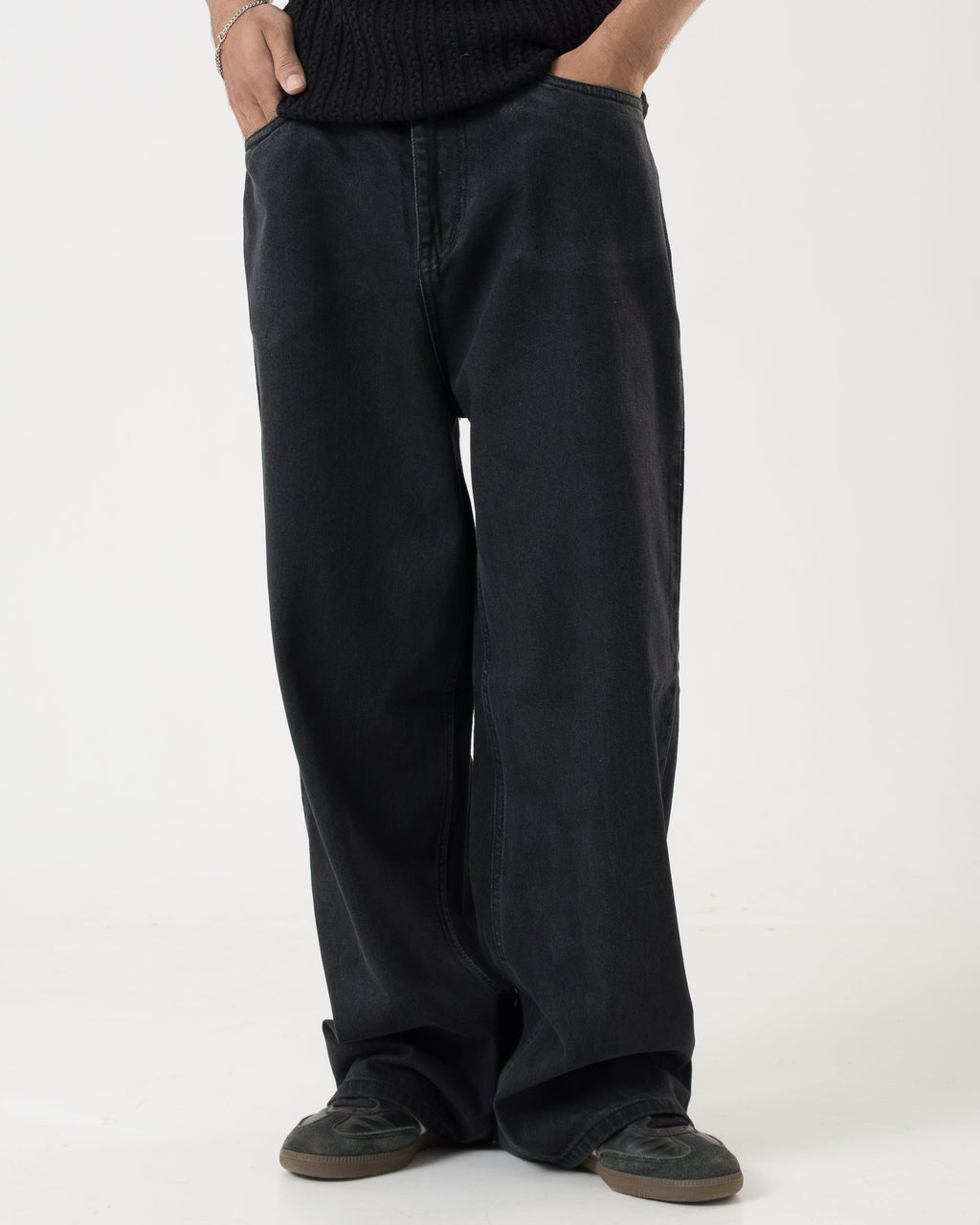 Baggy Fit Denim (Black) Morrislane