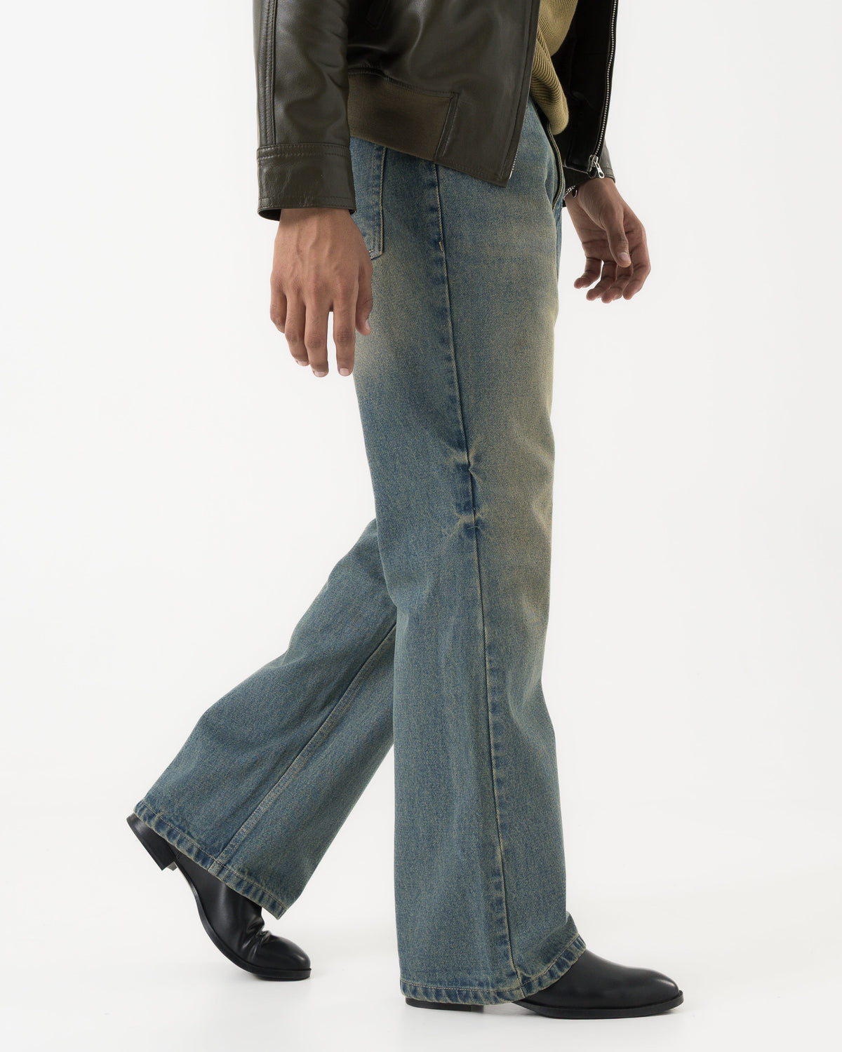 Vintage Bootcut Denim (Sun-faded Blue)