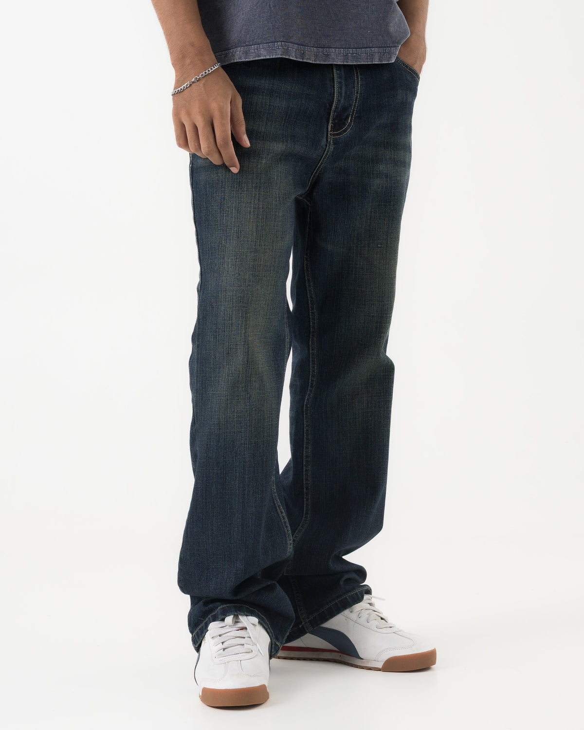 Wring Bootcut Denim (Dark Blue)
