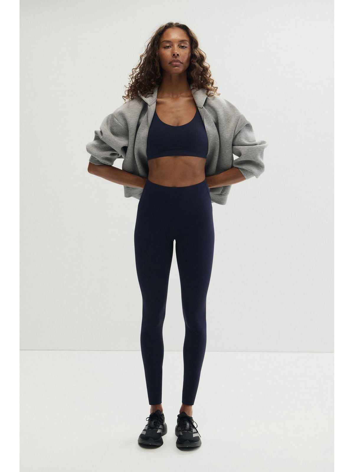 Women Navy Blue Medium Support Sports Bra With Sculpt move | sb09 - view 2