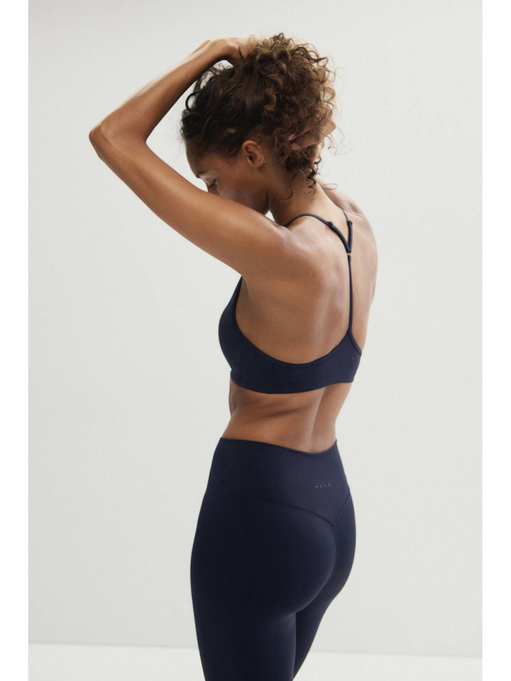 Women Navy Blue Medium Support Sports Bra With Sculpt move | sb09 - view 4