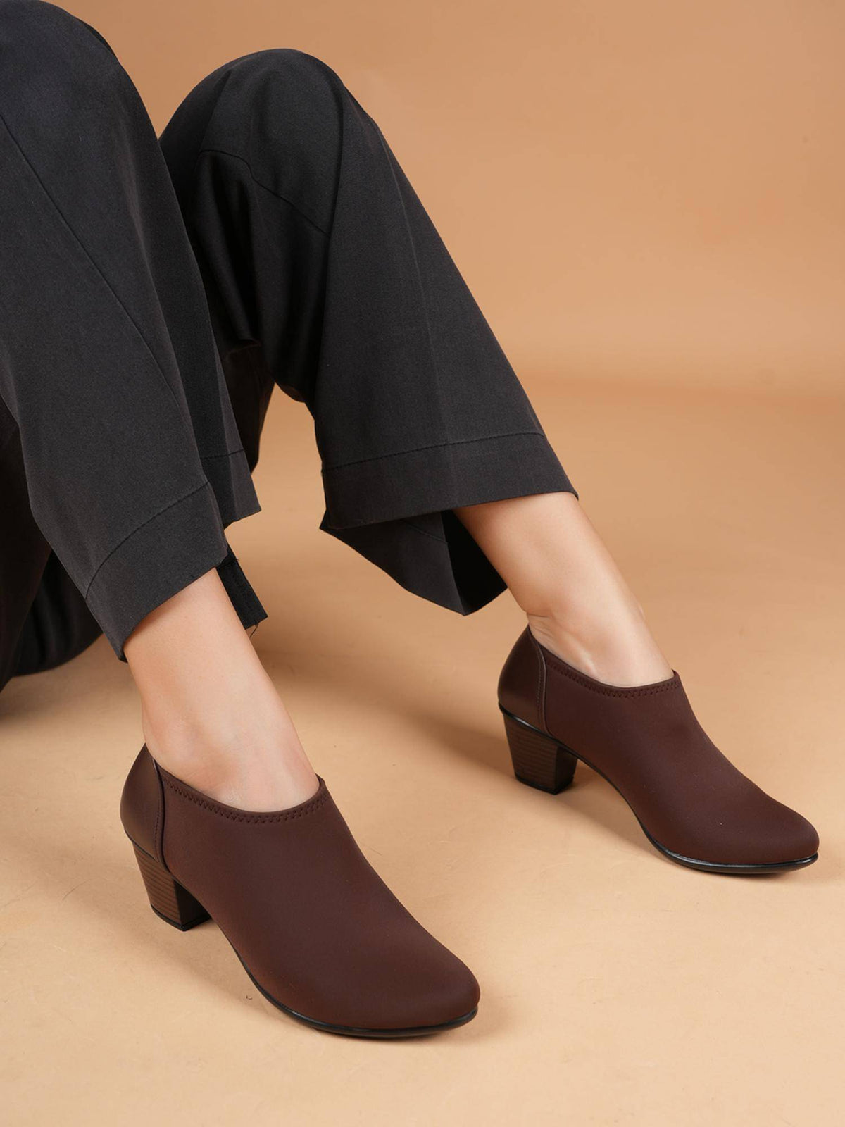 Comfortable Black Block Heels Casual Boots for Women | BT61 - view 9