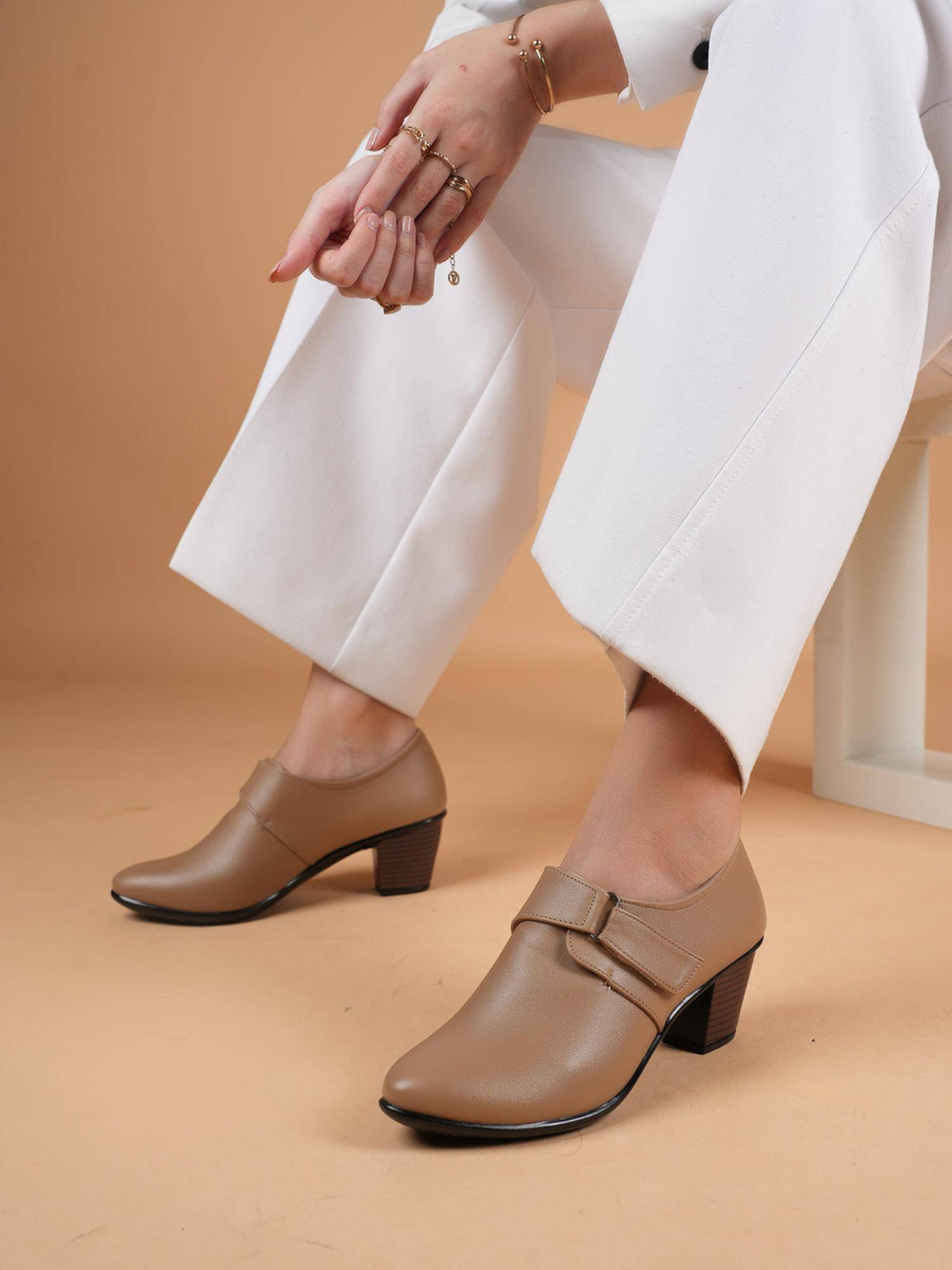 Comfortable Black Block Heels Casual Boots for Women | BT61 - view 9